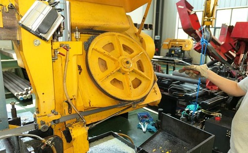 大朗镇金属带锯床的日常使用和保养注意事项！