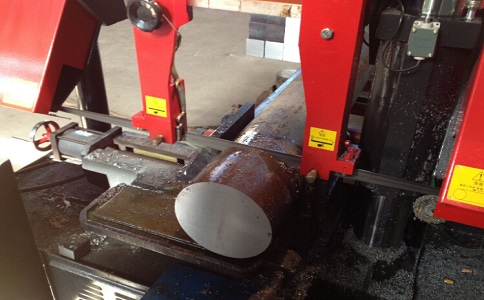 大朗镇卧式带锯床加工时出现明显振荡如何排查？